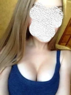 Маша, 26 лет — госпожа со страпоном