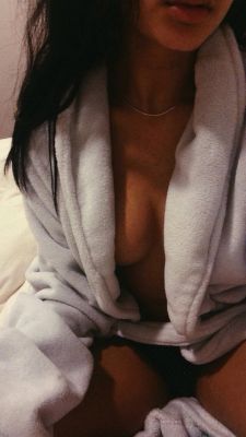 Катя — массаж лингама, классический секс